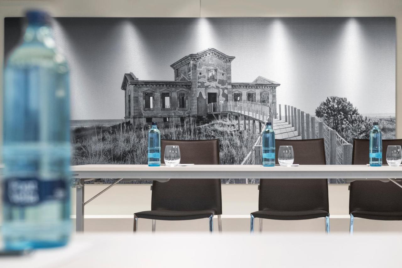 Salles Ciutat Del Prat Barcelona Airport Ел Прат де Льобрегат Екстериор снимка